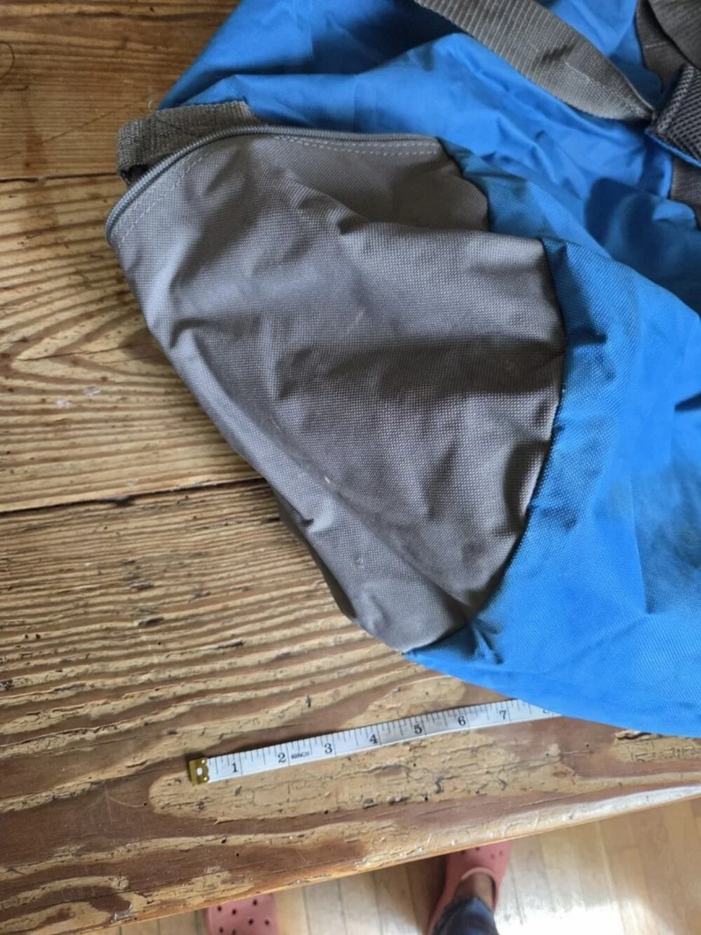 36" Outdoor Products Huge Duffle Bag Blue Durability w Shoulder Strap 36x18x18" - Picture 7 of 10